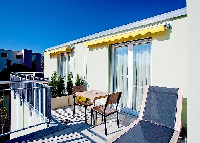 Suite Apartments By Livingdowntown